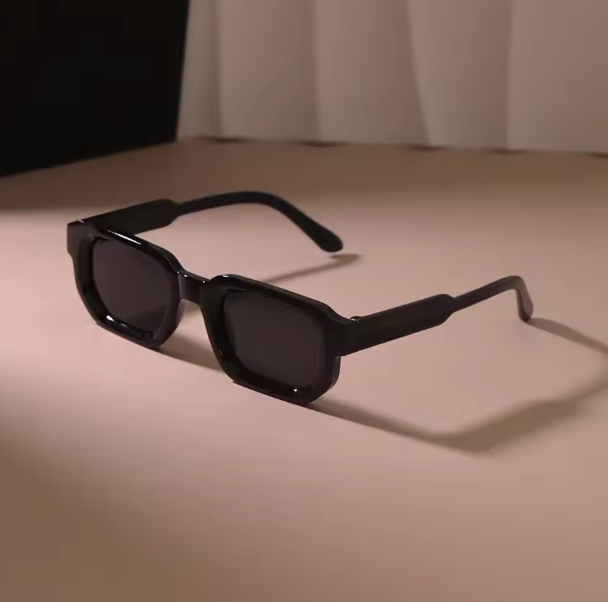 Signature Luxe - Luxora Unisex Rectangle Designer Sunglasses
