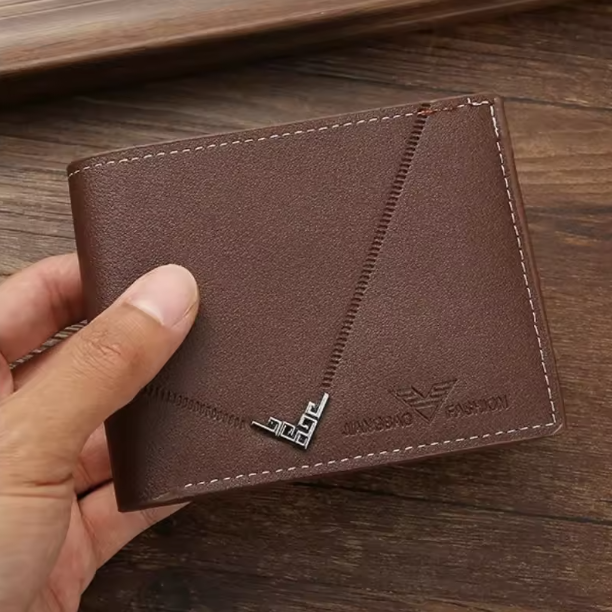 AeroClip Slim Series - Men’s Ultra-Slim Leather Bifold Wallet with Integrated Money Clip, RFID-Blocking Card & ID Slots